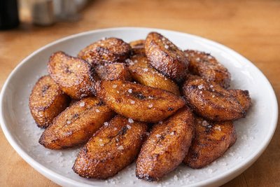 How to Cook Plantains on the Stove: A Culinary Gui...